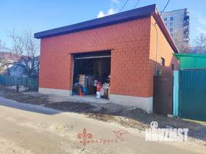 Дом 100м&sup2;, 2-этажный, участок 3 сот.  