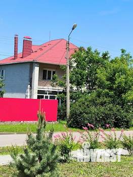 Дом 350м², 2-этажный, участок 10 сот.  