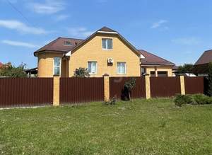 Дом 150м&sup2;, 2-этажный, участок 15 сот.  