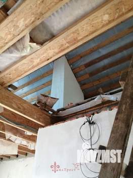 Дом 100м&sup2;, 2-этажный, участок 3 сот.  