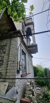 Дом 6м&sup2;, 2-этажный, участок 6 сот.  