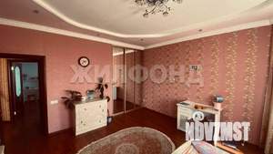 Дом 310м², 2-этажный, участок 15 сот.  