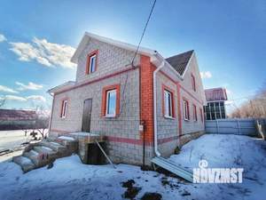 Дом 199м&sup2;, 2-этажный, участок 13 сот.  