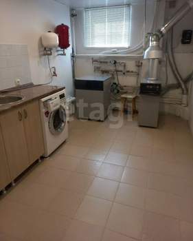 Дом 172м&sup2;, 2-этажный, участок 16 сот.  