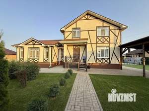 Дом 200м&sup2;, 3-этажный, участок 15 сот.  