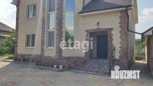 Дом 208м&sup2;, 2-этажный, участок 15 сот.  