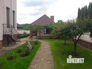 Дом 250м&sup2;, 2-этажный, участок 15 сот.  