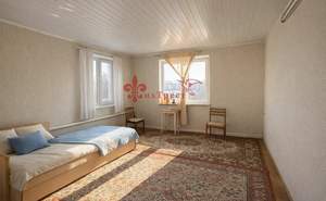 Дом 100м&sup2;, 2-этажный, участок 4 сот.  