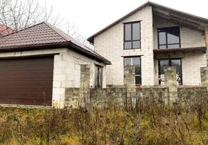 Дом 167м&sup2;, 2-этажный, участок 8 сот.  