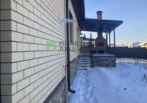 Дом 100м&sup2;, 1-этажный, участок 8 сот.  