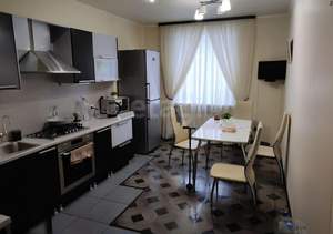 Дом 180м&sup2;, 2-этажный, участок 15 сот.  