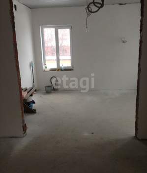 Дом 213м&sup2;, 2-этажный, участок 15 сот.  