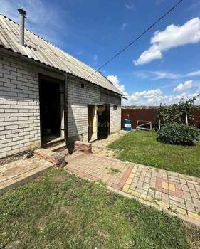Дом 200м², 2-этажный, участок 18 сот.  
