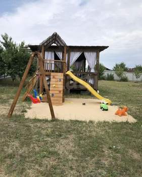 Дом 150м&sup2;, 2-этажный, участок 15 сот.  