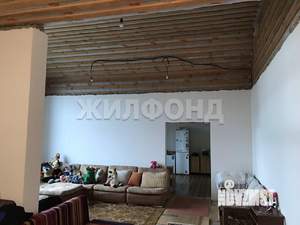Дом 200м², 1-этажный, участок 10 сот.  