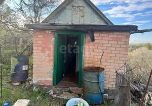 Дом 20м&sup2;, 2-этажный, участок 5 сот.  