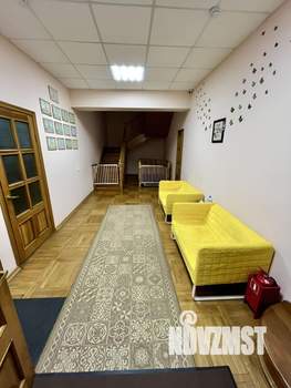 Коттедж 393м², 3-этажный, участок 14 сот.  