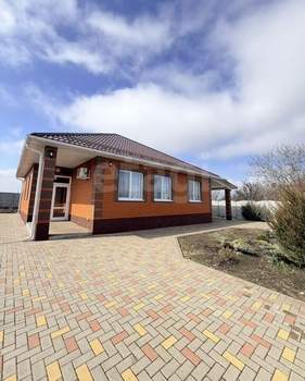 Дом 102м&sup2;, 1-этажный, участок 8 сот.  