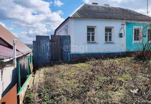 Дом 40м&sup2;, 2-этажный, участок 6 сот.  