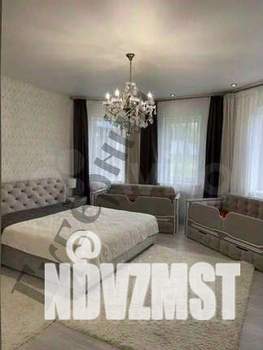 Дом 150м&sup2;, 2-этажный, участок 15 сот.  