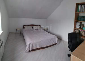 Дом 283м&sup2;, 3-этажный, участок 10 сот.  