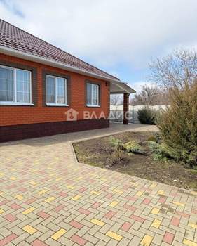 Дом 120м&sup2;, 1-этажный, участок 8 сот.  