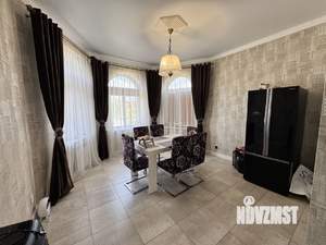 Дом 185м², 2-этажный, участок 16 сот.  