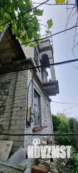 Дом 25м&sup2;, 2-этажный, участок 6 сот.  