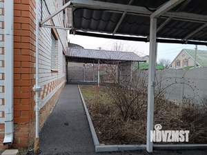 Дом 467м&sup2;, 3-этажный, участок 15 сот.  