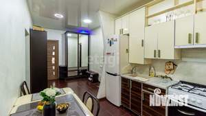 Дом 220м², 2-этажный, участок 15 сот.  