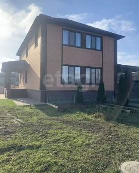 Дом 217м&sup2;, 2-этажный, участок 9 сот.  