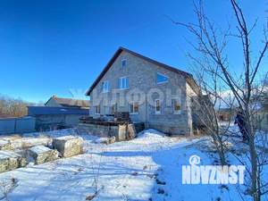 Дом 250м², 2-этажный, участок 15 сот.  
