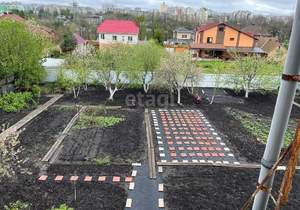 Дом 220м&sup2;, 2-этажный, участок 15 сот.  