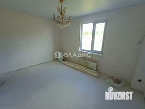 Дом 140м², 2-этажный, участок 18 сот.  