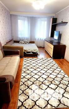 2-к квартира, посуточно, 68м2, 1/10 этаж