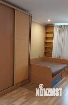 3-к квартира, на длительный срок, 100м2, 10/10 этаж