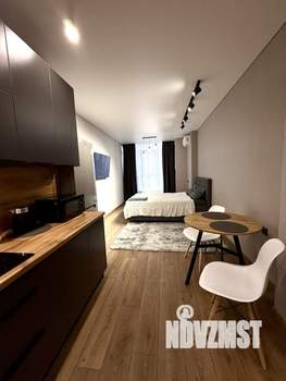 Студия квартира, посуточно, 40м2, 7/14 этаж