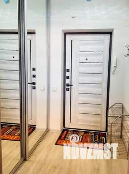 Студия квартира, посуточно, 44м2, 2/10 этаж