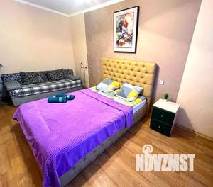 1-к квартира, посуточно, 38м2, 3/9 этаж