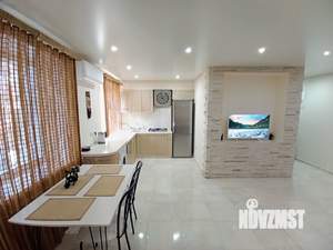 1-к квартира, посуточно, 50м2, 3/5 этаж