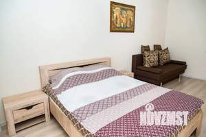 1-к квартира, посуточно, 40м2, 2/10 этаж