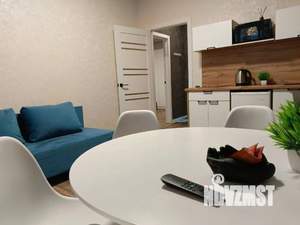 2-к квартира, посуточно, 53м2, 1/1 этаж