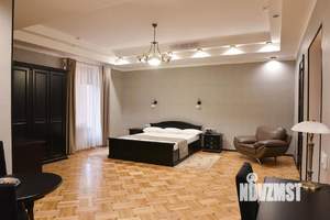 2-к квартира, посуточно, 95м2, 1/1 этаж