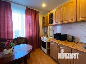 1-к квартира, посуточно, 37м2, 4/9 этаж