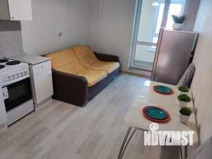 1-к квартира, посуточно, 40м2, 8/9 этаж