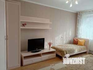 1-к квартира, посуточно, 34м2, 4/9 этаж