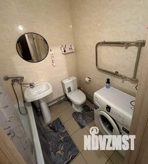 1-к квартира, посуточно, 44м2, 8/10 этаж