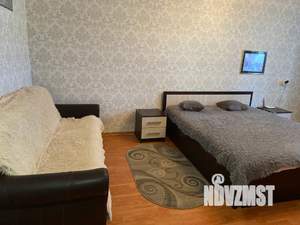 1-к квартира, посуточно, 37м2, 4/9 этаж