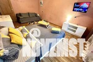 1-к квартира, посуточно, 44м2, 2/5 этаж