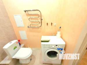 1-к квартира, посуточно, 38м2, 6/18 этаж